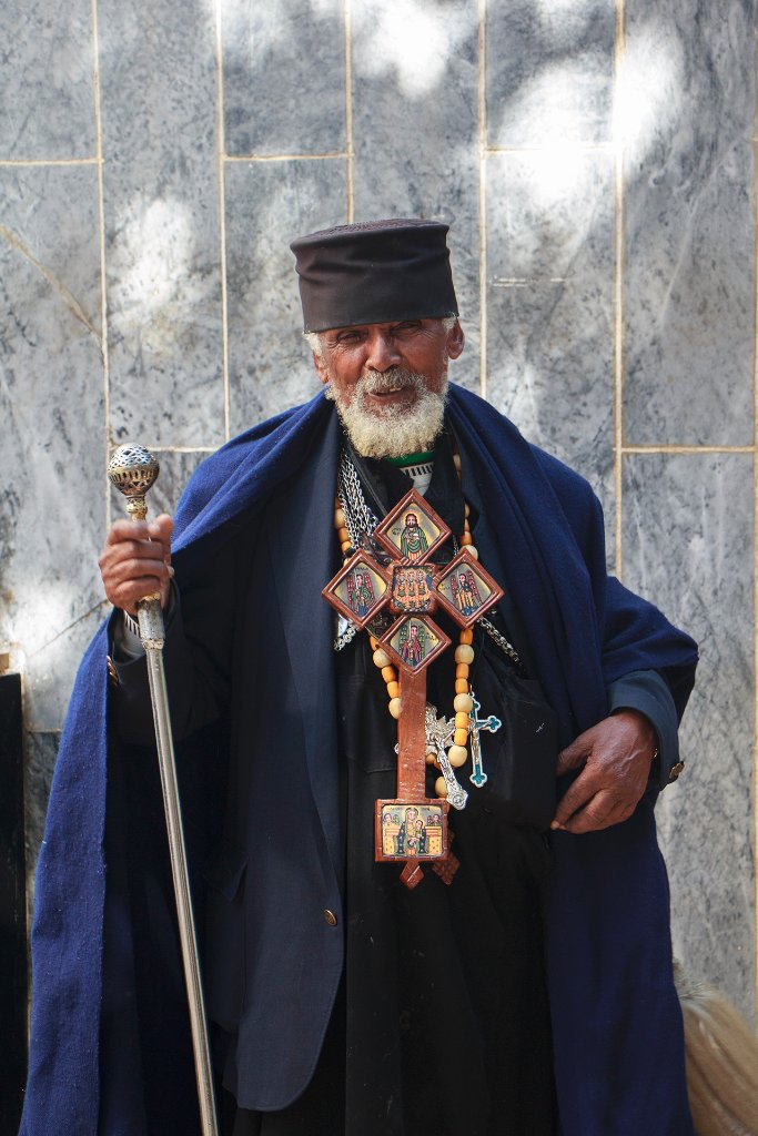 30-The priest in the Tsion Maryam Church.jpg - The priest in the Tsion Maryam Church